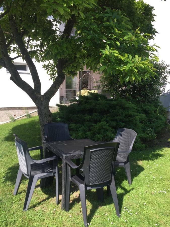 Apartman Studio Sonas 3 With Free Private Parking Karlovac Exteriör bild